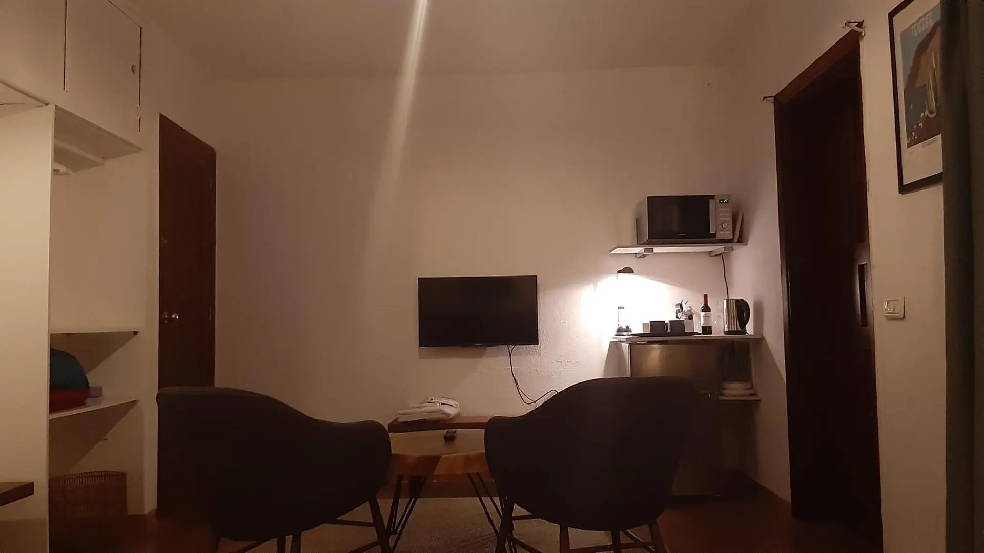Homestay Habitacion Con Balcon Y Banos Privados. Tacoronte Spain